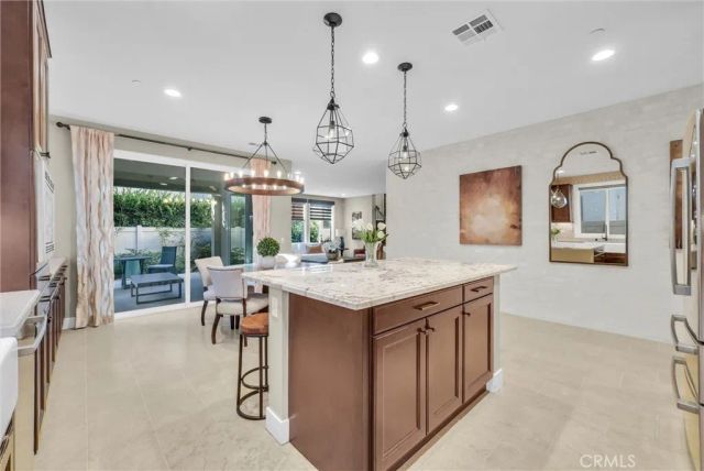 1164 Portola Oaks Dr, Lake Forest, CA 92610