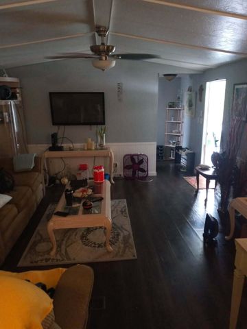 4209 S 88th Ct S S, Boynton Beach, FL 33436