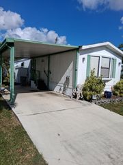 4209 S 88th Ct S S, Boynton Beach, FL 33436