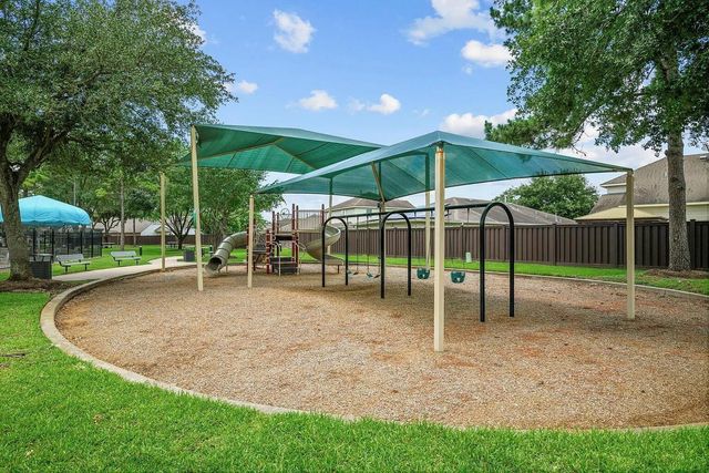2702 Orchard Creek Lane, Katy, TX 77494