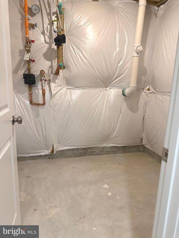 103 ABRAMO VICTOR DR, Downingtown, PA 19335