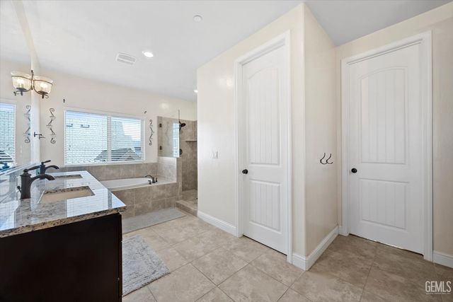 14524 Plumeria Court, Bakersfield, CA 93314