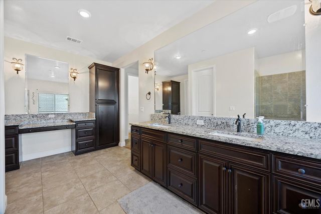 14524 Plumeria Court, Bakersfield, CA 93314