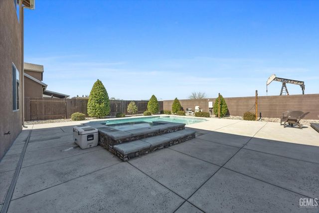 14524 Plumeria Court, Bakersfield, CA 93314