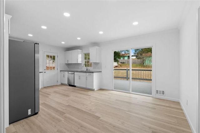 2436 WOOD VALLEY Drive, Morrow, GA 30260