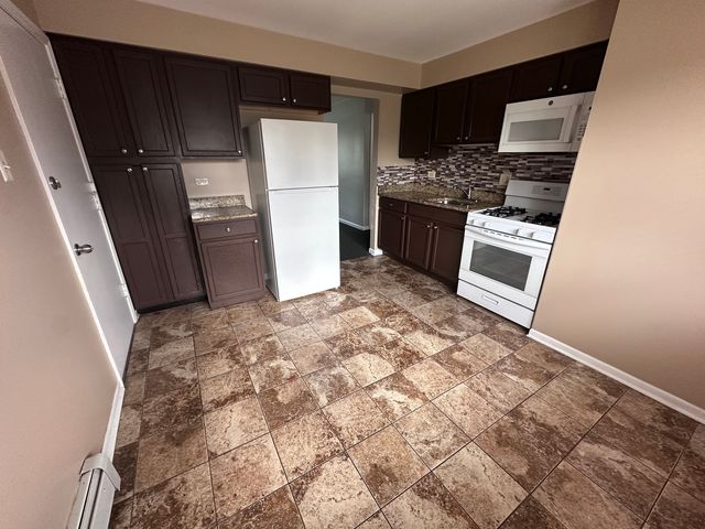 14500 Cottage Grove Avenue 3, Dolton, IL 60419