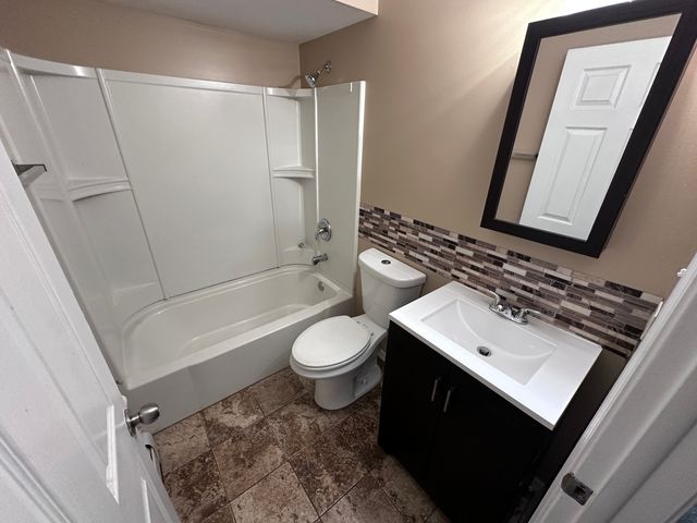 14500 Cottage Grove Avenue 3, Dolton, IL 60419