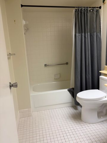 12650 SW 6TH Street 307K, Pembroke Pines, FL 33027