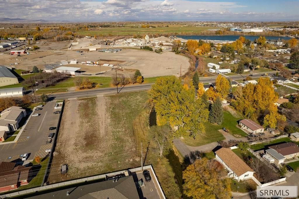 Image 6 of property listing at 401 W 2 N, Rexburg, ID 83440