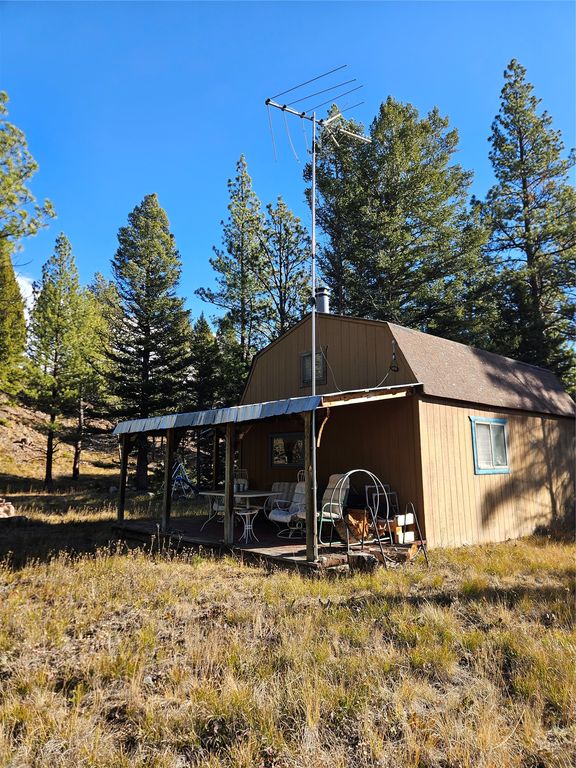 8818 Elk Trail Loop, Lincoln, MT 59639 photo 3