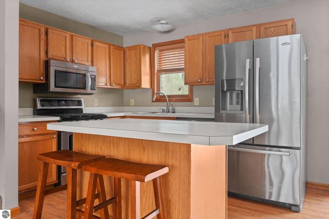 5651 Penn Lock Colony Road, Interlochen, MI 49643