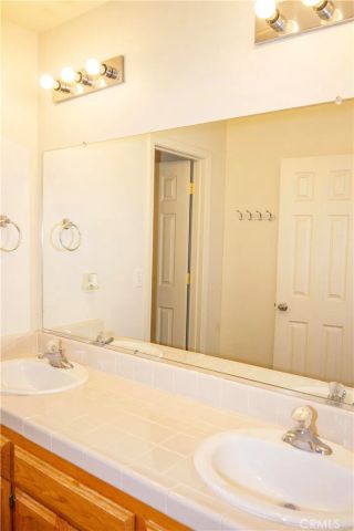 31306 Ruth Hill Road, Squaw Valley, CA 93675