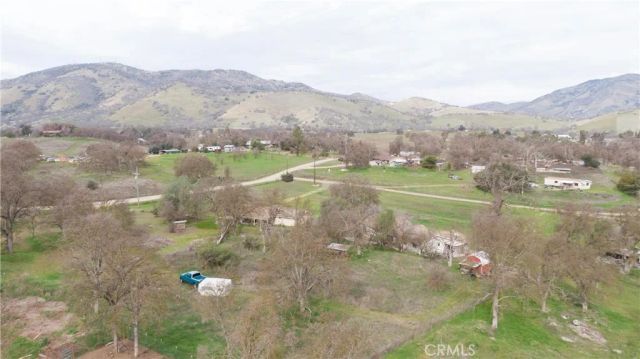 31306 Ruth Hill Road, Squaw Valley, CA 93675