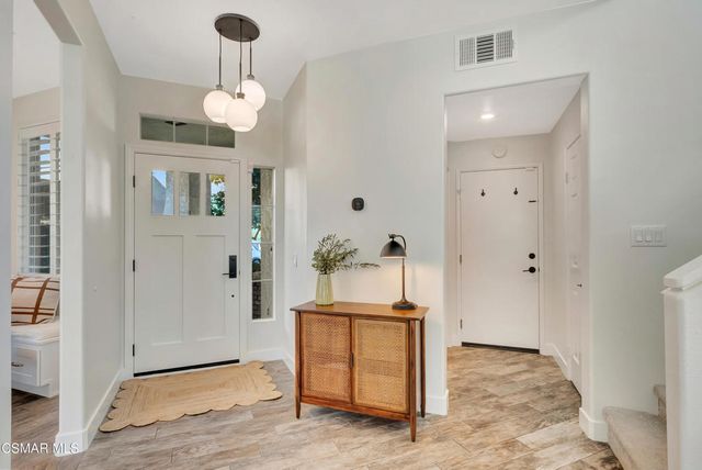 531 Shadow Lane, Simi Valley, CA 93065