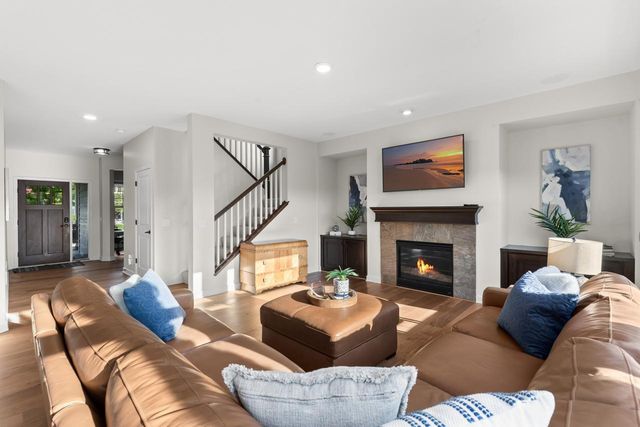 8821 Reflections Road, Chanhassen, MN 55317