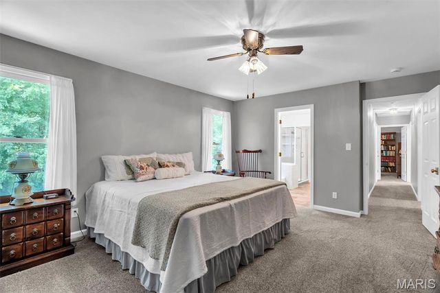 2101 Dettmer Place, Florissant, MO 63031