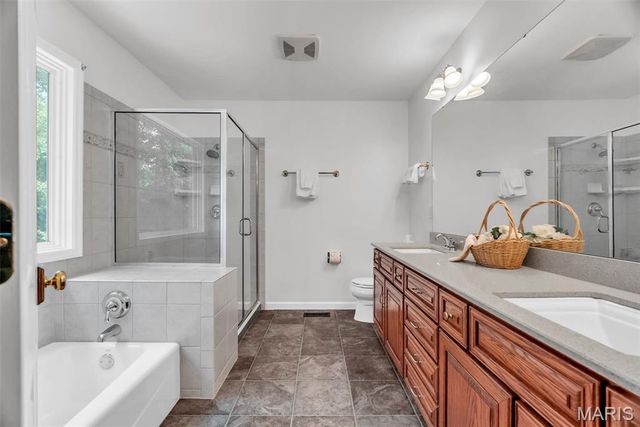 2101 Dettmer Place, Florissant, MO 63031
