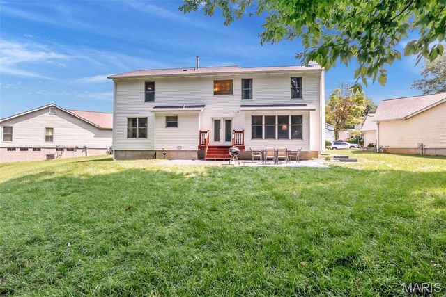 2101 Dettmer Place, Florissant, MO 63031