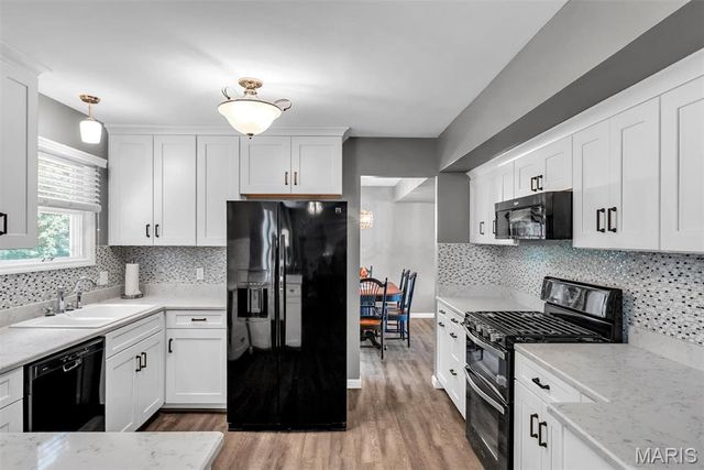 2101 Dettmer Place, Florissant, MO 63031
