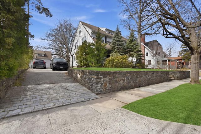 220 Sheridan Avenue, Mount Vernon, NY 10552