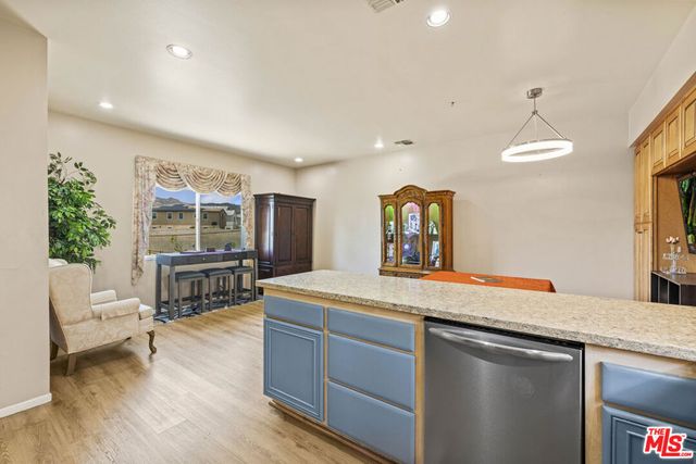 21683 Wo He Lo Trail, Chatsworth, CA 91311