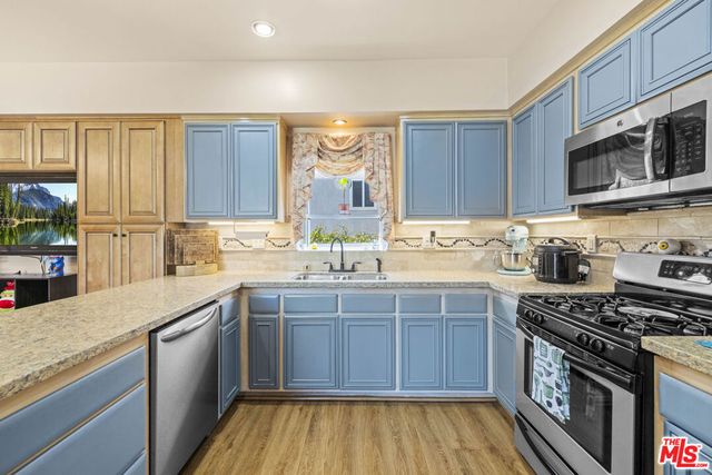 21683 Wo He Lo Trail, Chatsworth, CA 91311