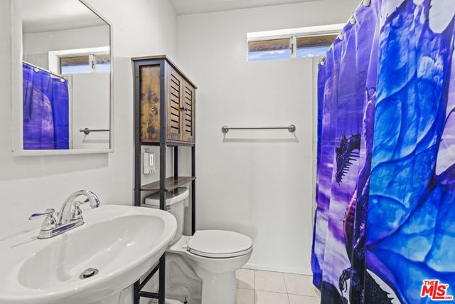 21683 Wo He Lo Trail, Chatsworth, CA 91311