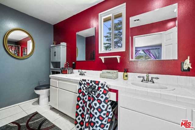 21683 Wo He Lo Trail, Chatsworth, CA 91311