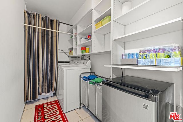 21683 Wo He Lo Trail, Chatsworth, CA 91311