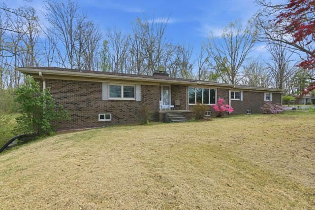 2809 Skyview Dr, Centerville, TN 37033