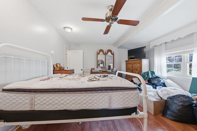 2809 Skyview Dr, Centerville, TN 37033