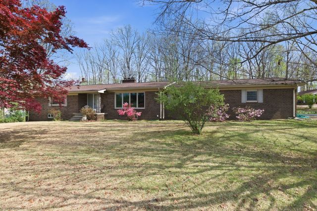 2809 Skyview Dr, Centerville, TN 37033