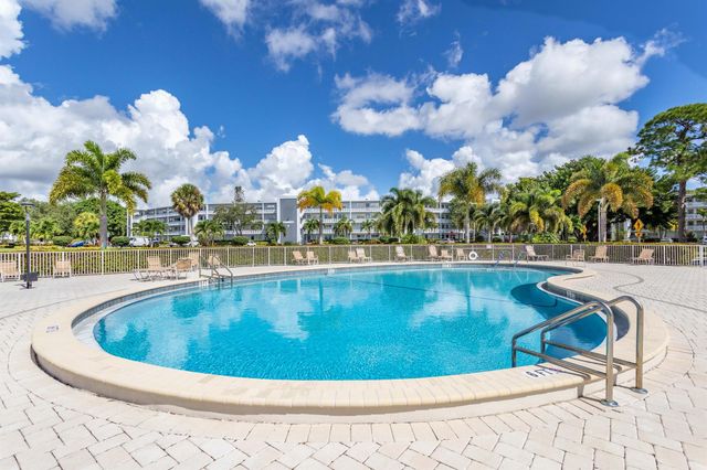 192 Ellesmere D, Deerfield Beach, FL 33442