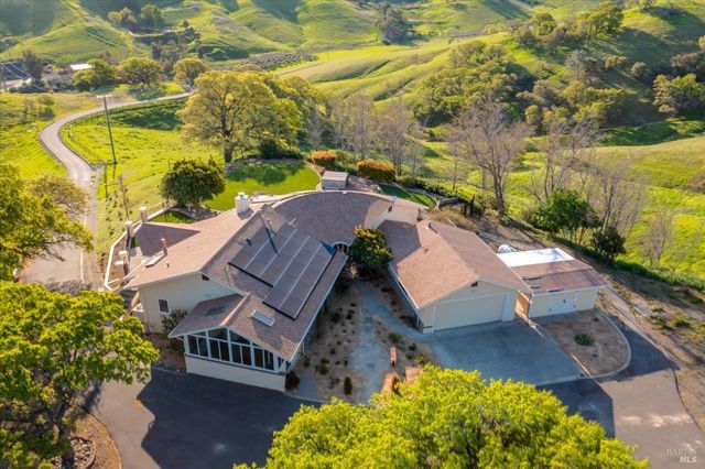8725 Quail Canyon Rd, Vacaville, CA 95688