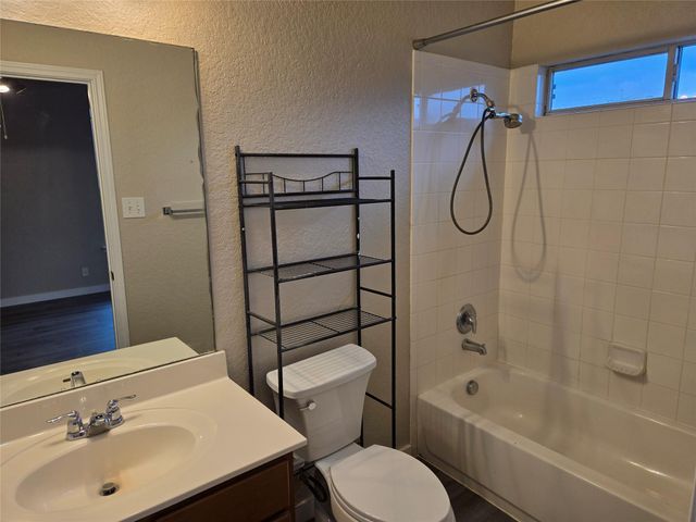 12127 Medina Mill ML, San Antonio, TX 78253