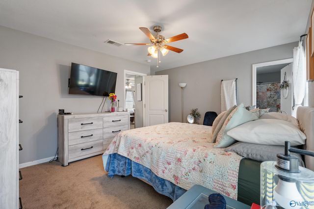 227 Whitestone Drive, Huntsville, AL 35810