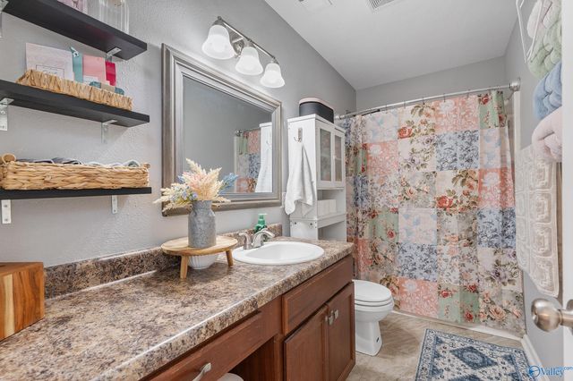 227 Whitestone Drive, Huntsville, AL 35810