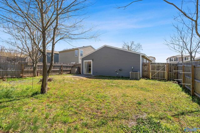 227 Whitestone Drive, Huntsville, AL 35810