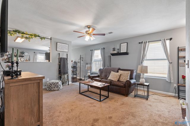 227 Whitestone Drive, Huntsville, AL 35810