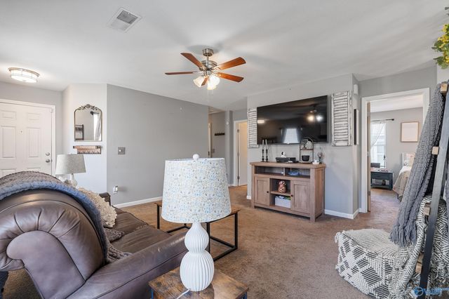 227 Whitestone Drive, Huntsville, AL 35810