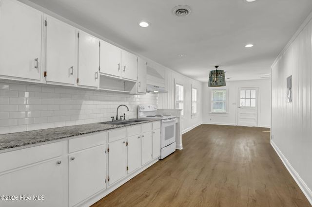 124 Ocean View Avenue, Kure Beach, NC 28449