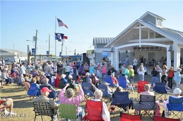 124 Ocean View Avenue, Kure Beach, NC 28449