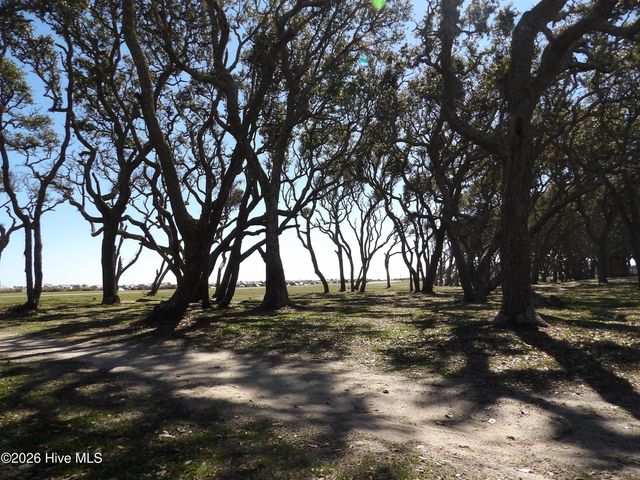 124 Ocean View Avenue, Kure Beach, NC 28449