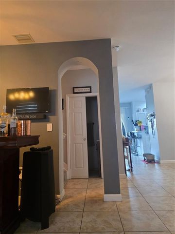 11225 SW 238th St, Homestead, FL 33032