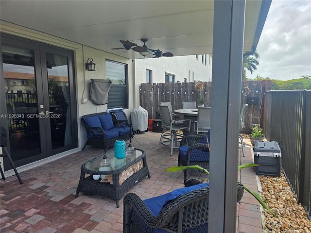 11225 SW 238th St, Homestead, FL 33032