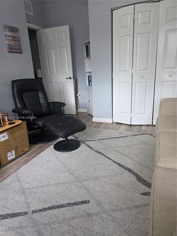 11225 SW 238th St, Homestead, FL 33032