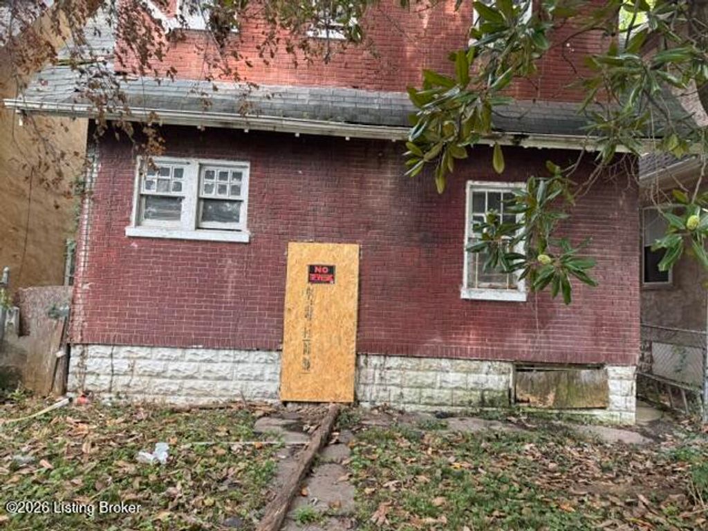 417 Louis Coleman Jr Dr, Louisville, KY 40212