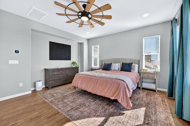 809 Calico Dr, Rocklin, CA 95765