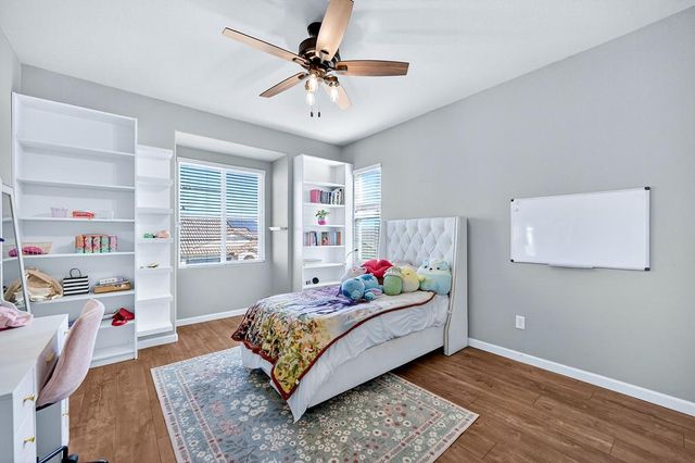 809 Calico Dr, Rocklin, CA 95765