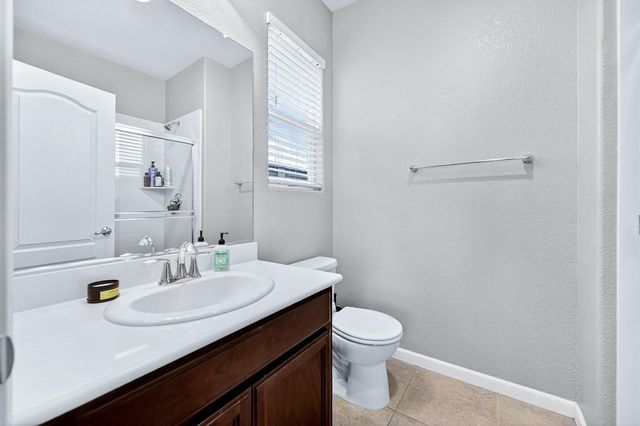 809 Calico Dr, Rocklin, CA 95765